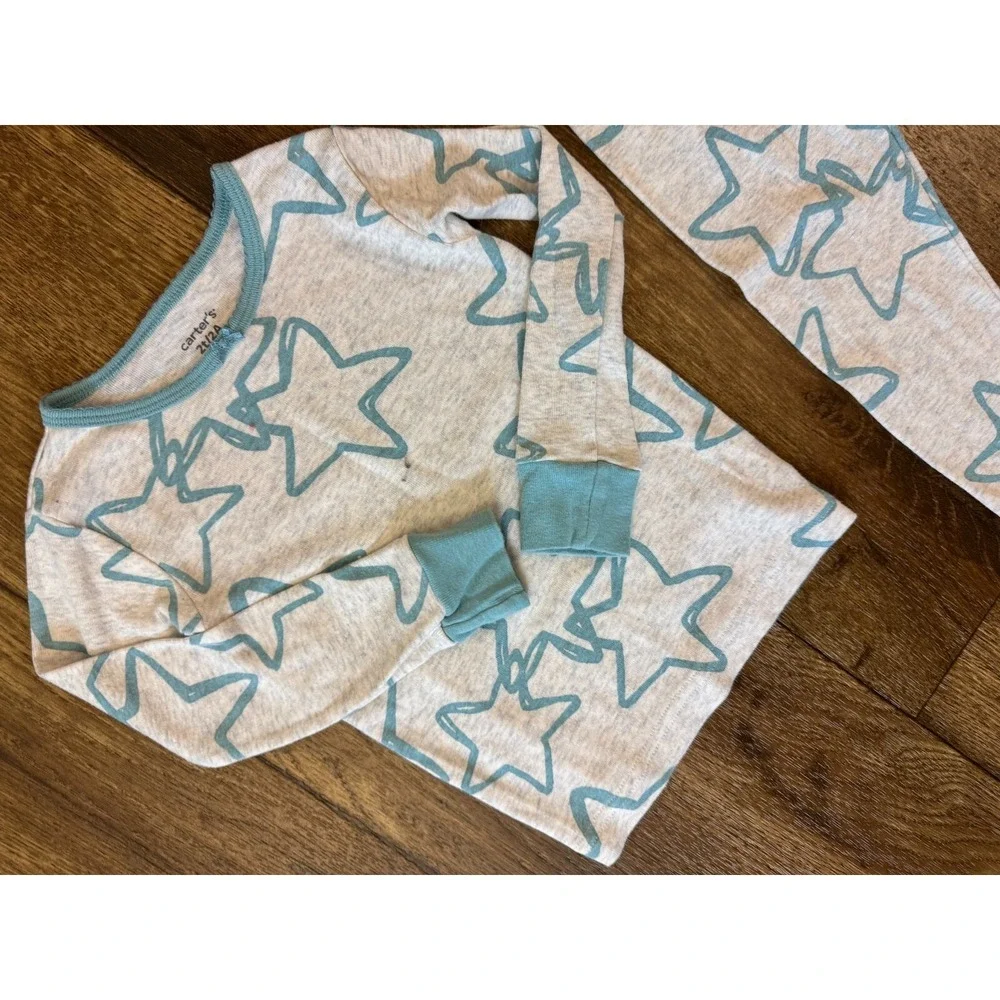 Carters 2t girl